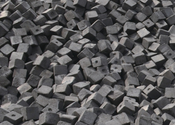Hohe Antizerstampfungs-Stärke niedriger Ash Coke, gebildetes Koks-Kubikmaterial