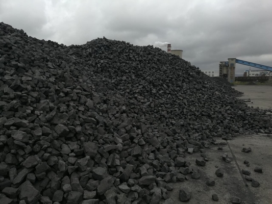 Niedriger Steinkohlenkoks-Mineral-7400kj/Kg Heizwert der Schwefel-Asche-8% kleines Porocity
