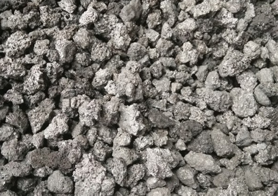 Hoher Kohlenstoff-Neigungs-Koks, grüner verzögerter Erdöl-Koks als zusätzlicher Zusatz